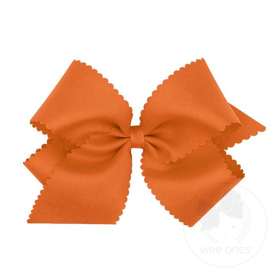 Medium Scallop Edge Bow