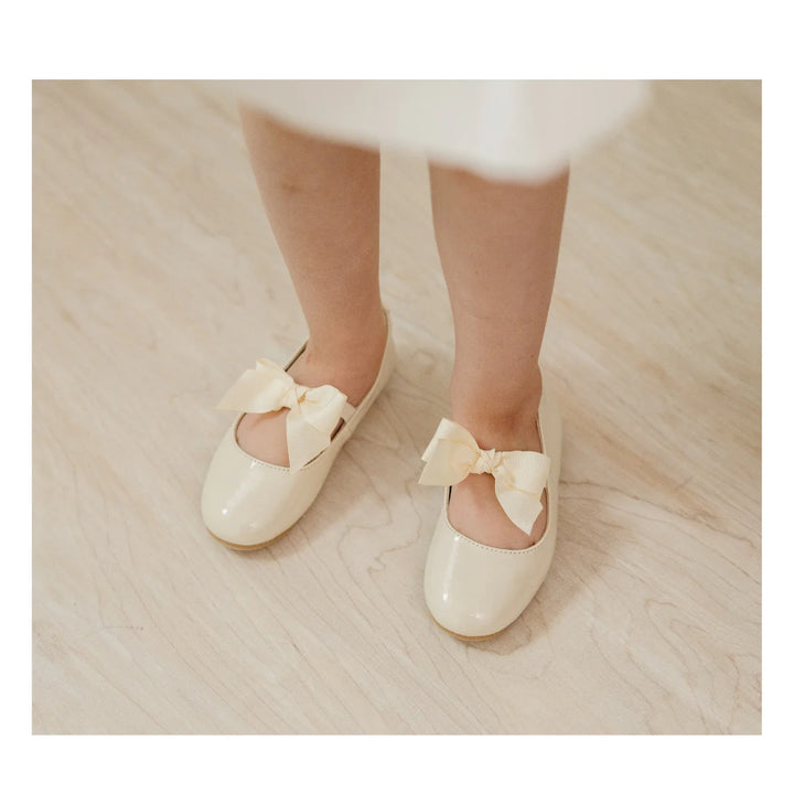 Amelia Bow Flat- Patent Cream