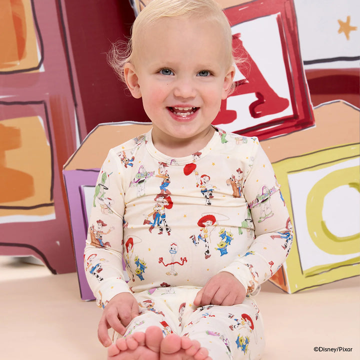 Toy Story Woody & Friends Magnetic PJ Set