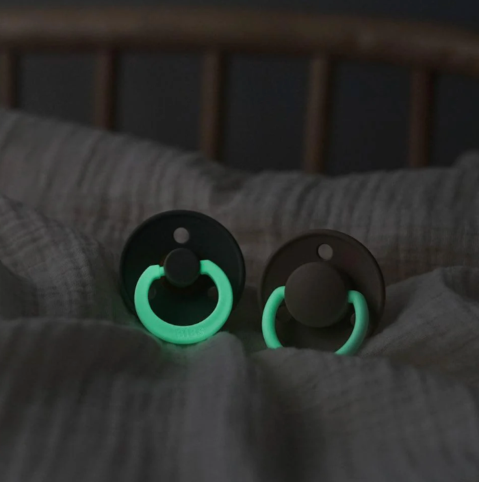 Colour GLOW Pacifier- Size 1