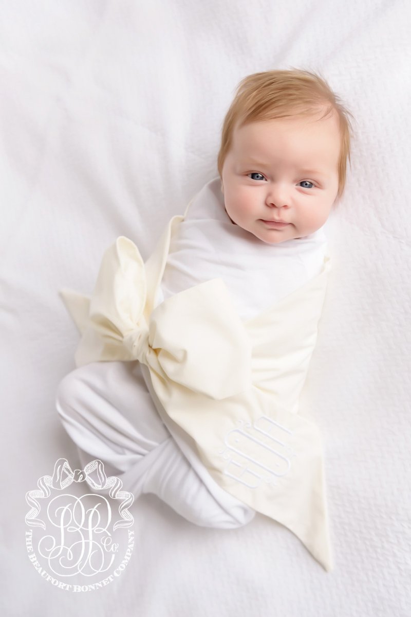 Bow Swaddle Palmetto Pearl – Little Avriett Baby Children's