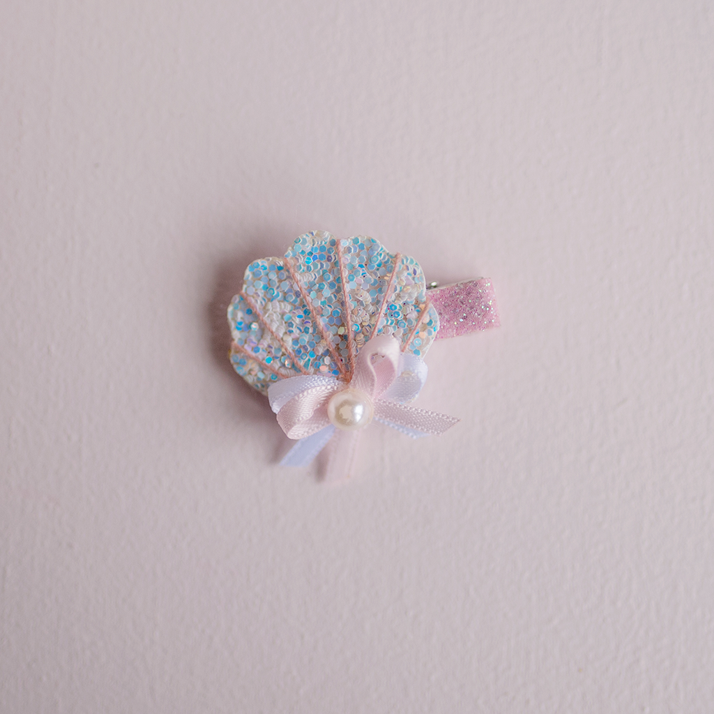 Boutique Sparkle Shell Hairclip